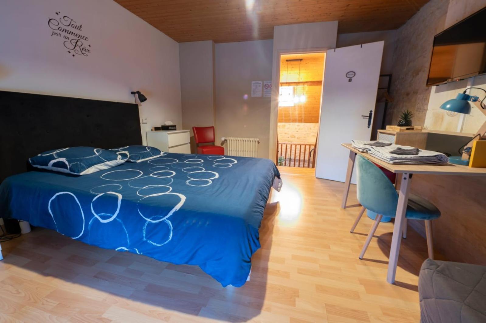 Bed and Breakfast L'Entre Deux Vignes Brizambourg Esterno foto